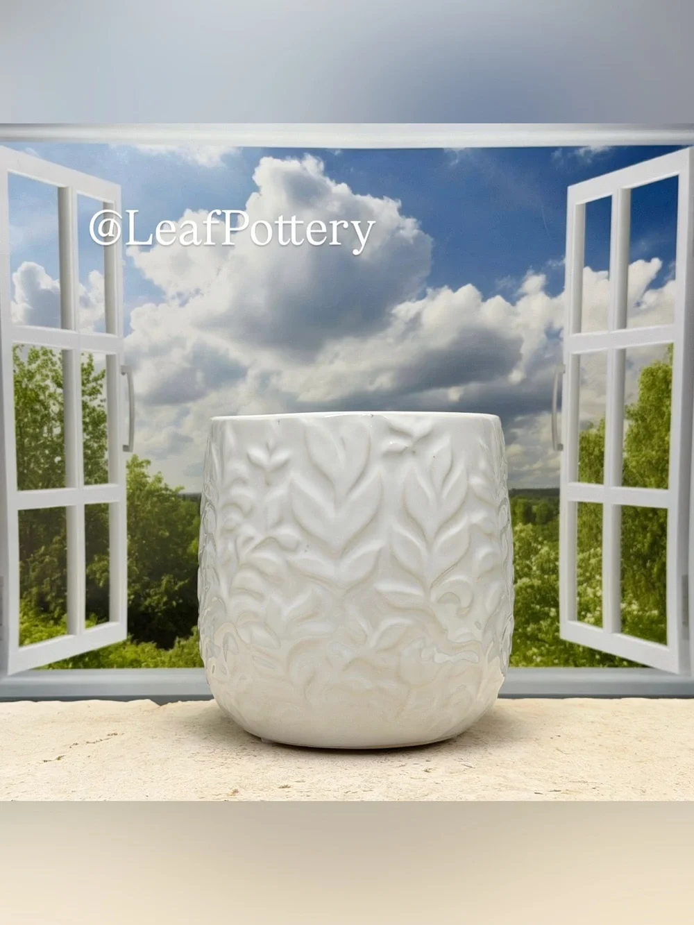 White Leaf Ceramic Planter with Drainage Hole, 5 Inch Textured Flower Pot